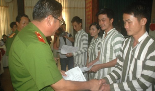 Специальная амнистия – гуманная политика вьетнамского государства - ảnh 1